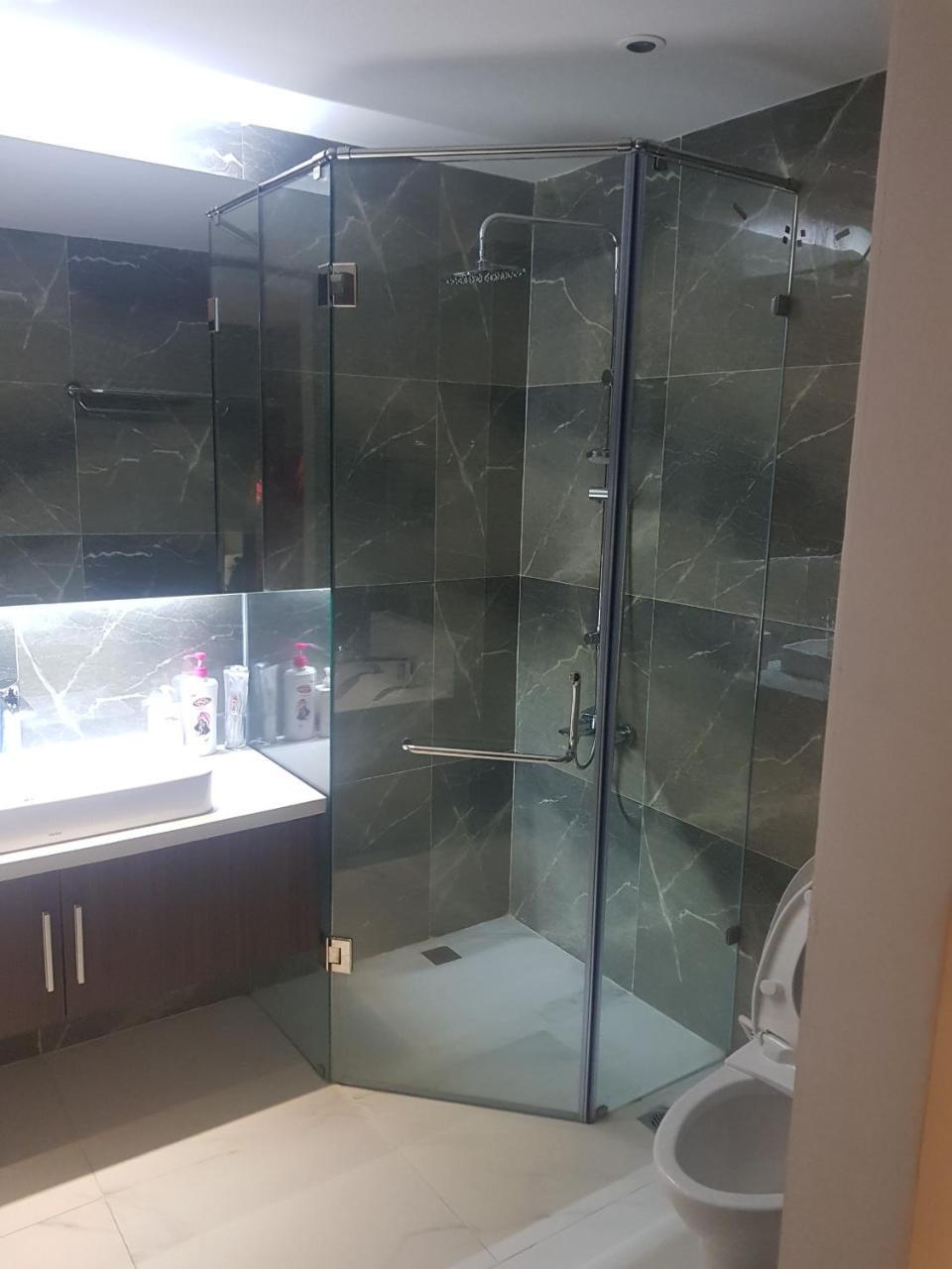 River Gate Apartment โฮจิมินห์ซิตี้ ภายนอก รูปภาพ